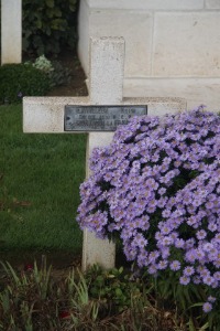 Aubigny Communal Cemetery Extension - Lavrilleux, Victor